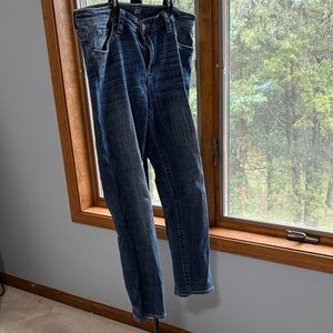 Kut from the Kloth Stevie Striaght Leg Blue Jeans